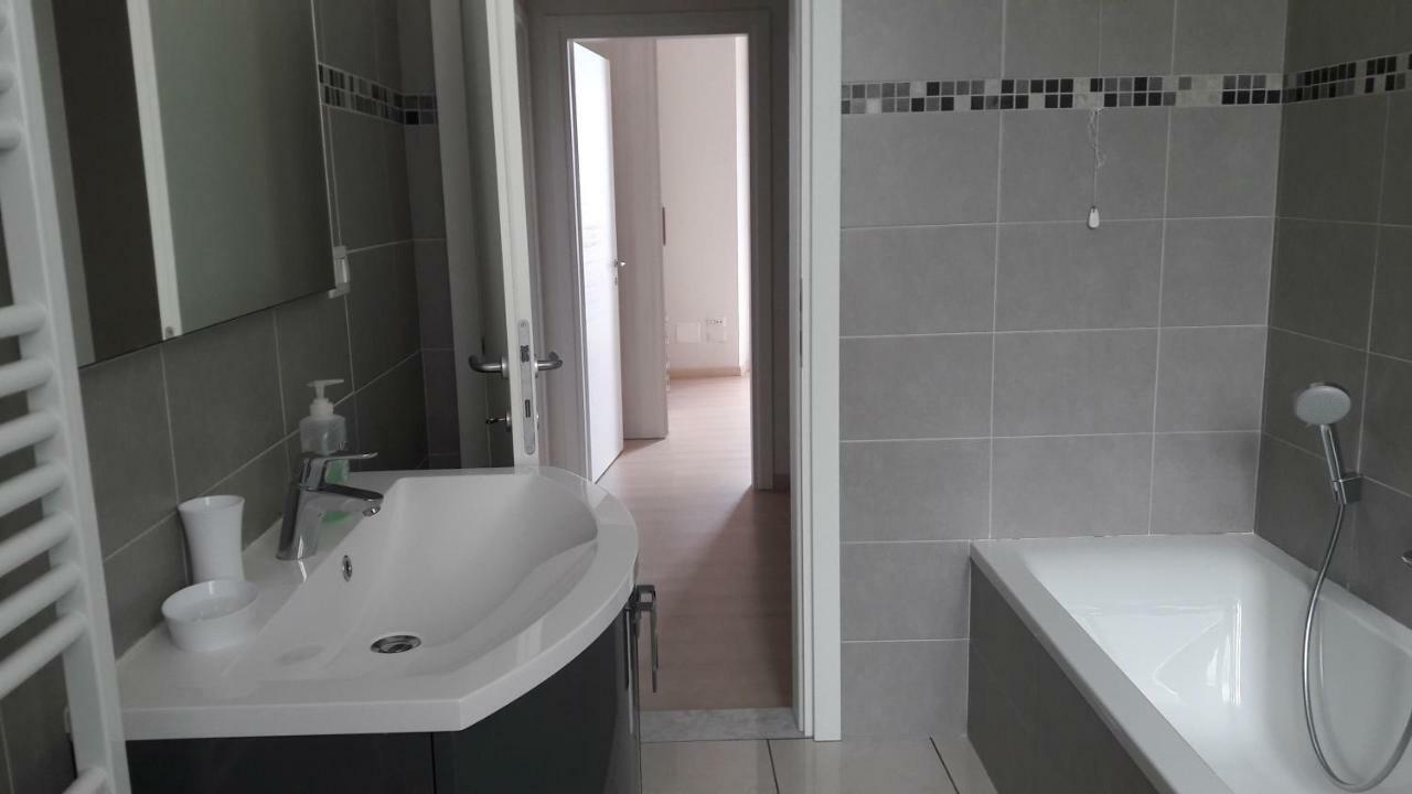 Residenza Lux Fronte Mare Daire Vado Ligure Dış mekan fotoğraf