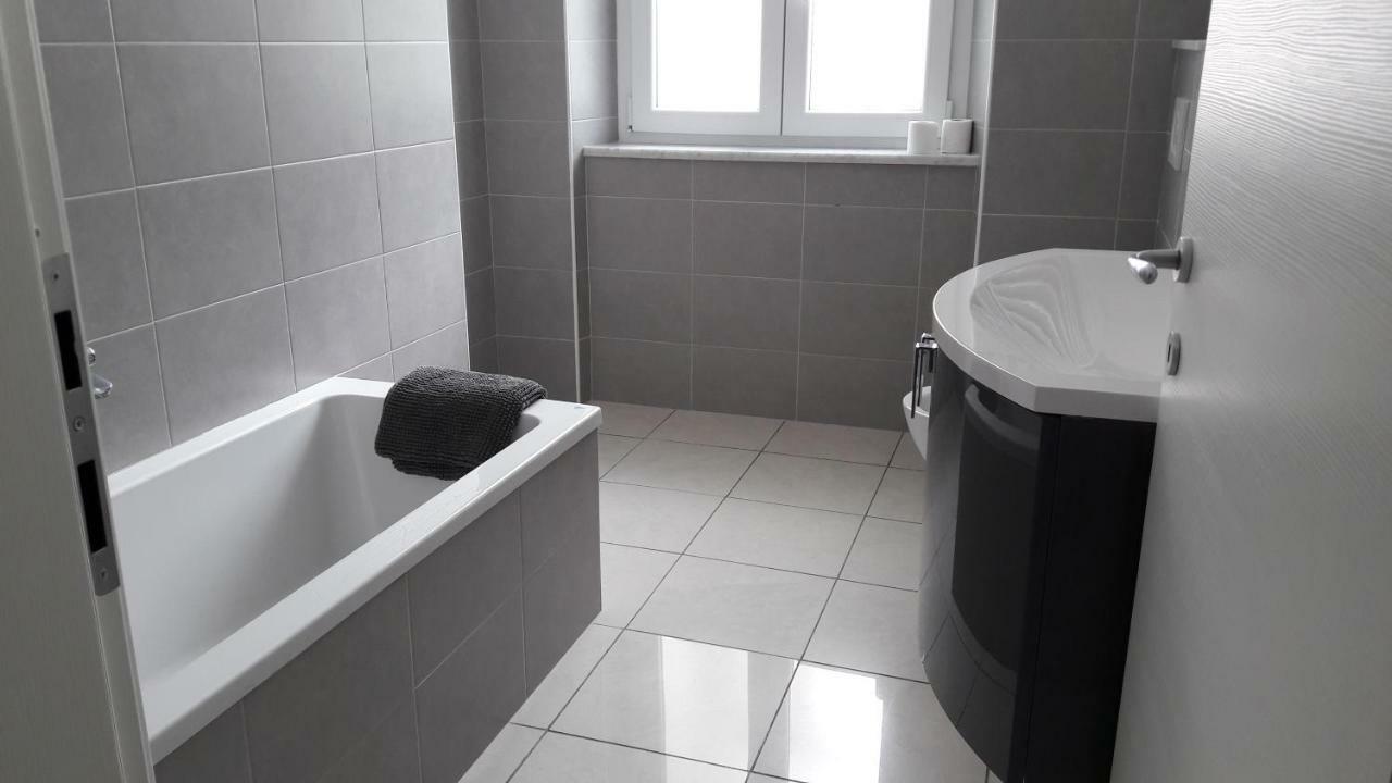 Residenza Lux Fronte Mare Daire Vado Ligure Dış mekan fotoğraf
